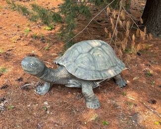 Medium Concrete Turtle