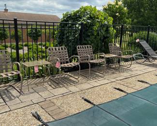 4 Strap Chairs, 2 Metal Tables