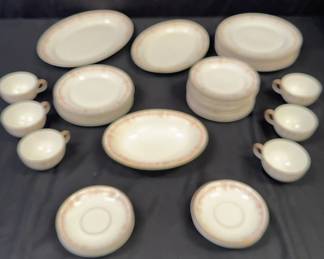 Warwick China Set