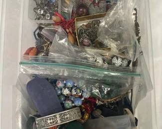 INCREDIBLE Vintage Jewelry Mystery Lot