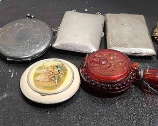 Vintage Make Up Accessoires