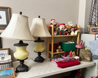 Table lamps, Christmas collection, art and more