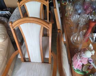 Chairs for dining room table