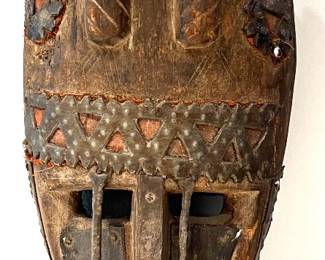 109. Vintage African Art Tribal Carved Wood & Metal Mask