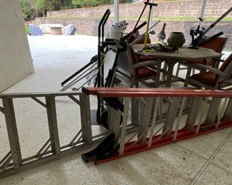 172. Pair of Ladders