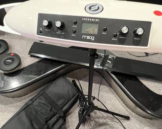Moog Theremini (Brand New)