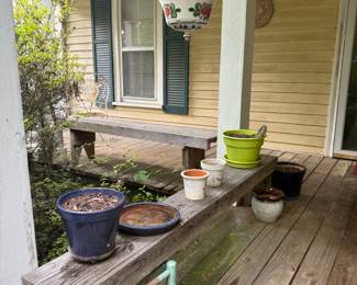 planters, bench 