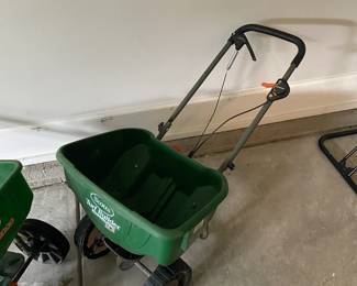 A57 - $20. Scotts Turf Builder Edgeguard.
