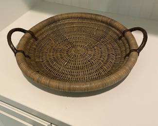 A82 - $12 Decorative Basket Tray with metal handles.