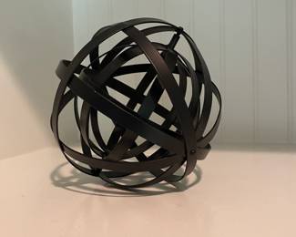 A74 - $15. Metal Spinning Decor.
