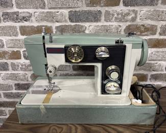 Vintage Adler Sewing Machine, Model 4900