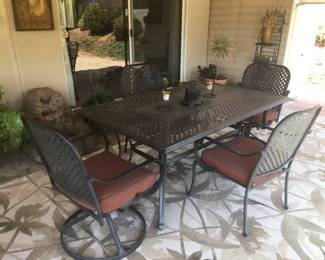 Iron Patio table & chairs
