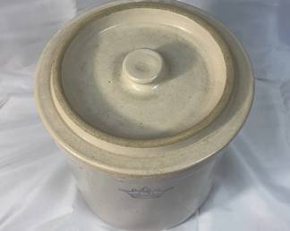 Robinson Ransbottom Vintage Crock With Lid