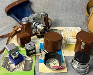 005 Vintage Voigtlnder Prominent 35mm Rangefinder Film Camera Accessories UNTESTED