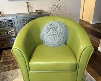 238 - Modern Lime Green Leather Accent Chair- LOT OF 1
