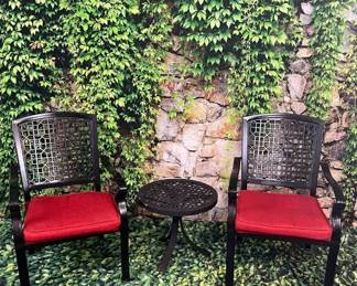 89 LOT. Red and Black Patio Set- LOT OF 6