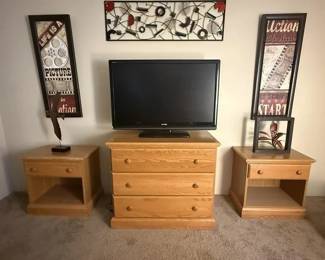167 LOT. Solid Comfort Oak Nightstands & Dresser- LOT OF 3