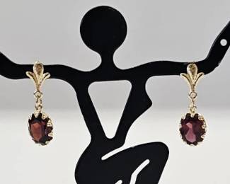 14K Yellow Gold Garnet Drop Earrings