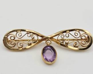 Vintage 14K Gold Amethyst Filigree Brooch