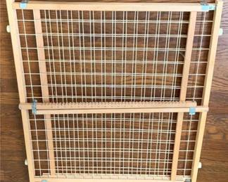 234 - Baby/Pet Gate - 28" x 32"