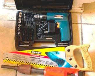 37 - Lot of Assorted Tools You are buying a used as-is electric/electronic item. We do not guarantee all components are present, and if it is not expressly stated, it is untested.