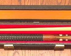 327 - Pool Cue with Case - 19oz - 31" x 3"
