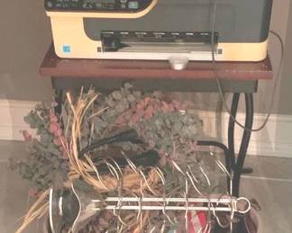 142 - HP Printer & Assorted Items You are buying a used as-is electric/electronic item. We do not guarantee all components are present, and if it is not expressly stated, it is untested.