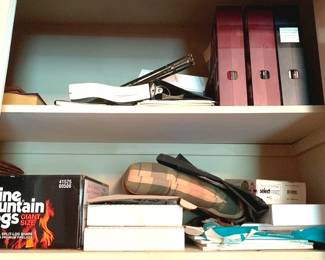 262 - 2 Shelf Lots - Right Side Only