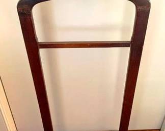 185 - Wood Valet - 43" x 16"