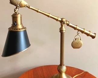 420 - Lamp - 24" Tall You are buying a used as-is electric/electronic item. We do not guarantee all components are present, and if it is not expressly stated, it is untested.