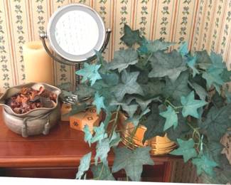 219 - Lot of Assorted Items