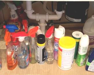 154 - Cabinet Lot