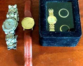 295 - Elizabeth Taylor Watch w/ 2 bezels & others You are buying a used as-is electric/electronic item. We do not guarantee all components are present, and if it is not expressly stated, it is untested.