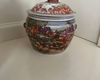 Hand painted croc with lid
