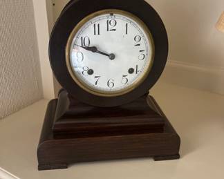 Beautiful antique mantle clock