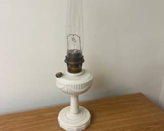 Antique Aladdin kerosene lamp