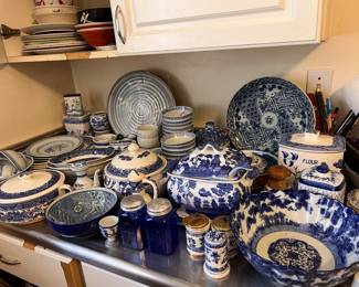 Blue & white asian china