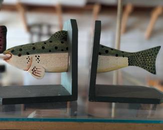 Fish bookends