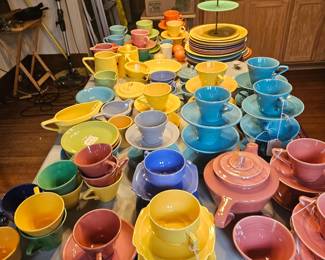 More old style Homer Laughton