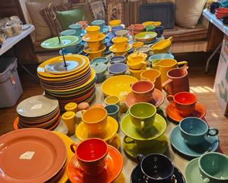 Old Fiesta ware/Homer Laughton