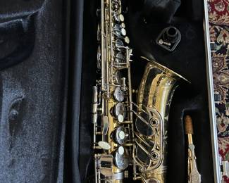 Selmer AS400 saxophone