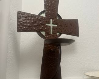 Home Decor / Metal cross