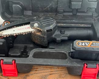 Mini chain saw
