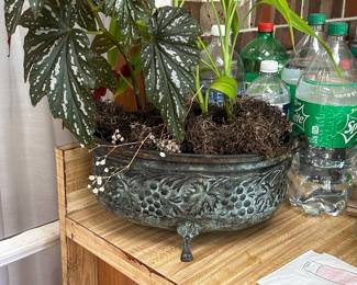 Pots / Planters