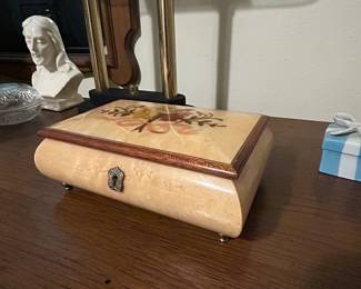 Vintage Jewelry Box