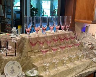 Kitchen ware / Glasses