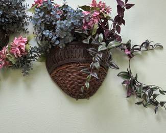 Home Decor / Florals