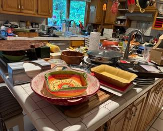 Kitchenwares, Dishes