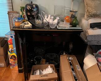 Black Lacquered Cabinet, Lamps, Ginger Jar, Glassware