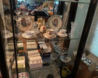 Waterford, Hummels, Cups & Saucers